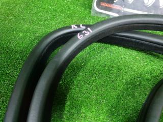 Уплотнительная резинка дверей левая задняя BMW X5 F15 N57D30A 51727289639 2 ракурс