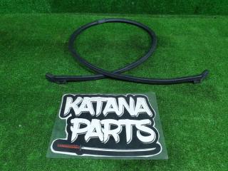 Уплотнительная резинка капота BMW X5 F15 N57D30A 51767294509 1 ракурс Уплотнительная резинка капота BMW X5 F15 N57D30A 51767294509 1 ракурс