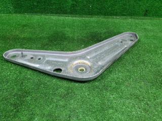 Крепление балки подвески левое заднее BMW X5 F15 N57D30A 33326770977 5 ракурс