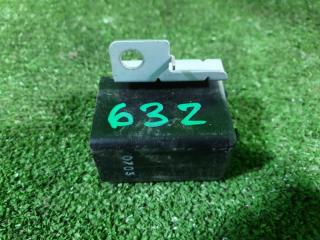 Блок управления 4wd NISSAN PRESAGE NU30 KA24DE 33188-AD300 3 ракурс