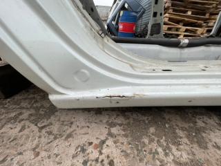Порог правый NISSAN PRESAGE NU30 KA24DE 76412-AD530 4 ракурс