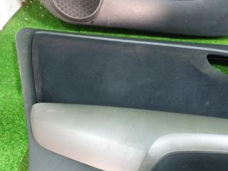 Обшивка дверей HONDA STREAM RN6 R18A 83500-SMA-003ZA 4 ракурс