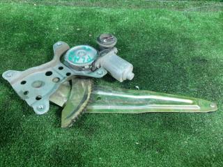 Стеклоподъемник левый задний TOYOTA PLATZ NCP12 1NZFE 69804-52010 2 ракурс