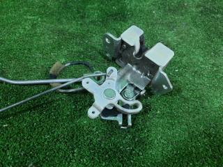 Замок 5-й двери задний DAIHATSU TANTO L375S KF 69350-B2210 4 ракурс