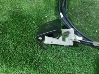 Тросик лючка бака TOYOTA ESTIMA ACR50W 2AZFE 77037-28080 2 ракурс Тросик лючка бака TOYOTA ESTIMA ACR50W 2AZFE 77037-28080 2 ракурс