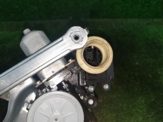 Стеклоподъемник левый передний TOYOTA ESTIMA ACR50W 2AZFE 69802-28070 4 ракурс