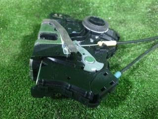 Замок двери левый передний TOYOTA ESTIMA ACR50W 2AZFE 69040-42230 5 ракурс