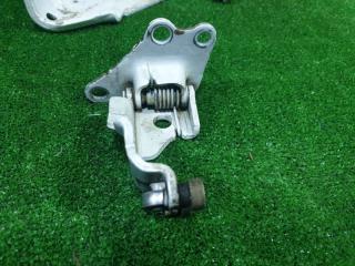 Ролик дверной левый задний TOYOTA ESTIMA ACR50W 2AZFE 68304-28110 4 ракурс
