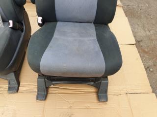 Сидения комплект TOYOTA ESTIMA ACR50W 2AZFE 71110-28090 2 ракурс