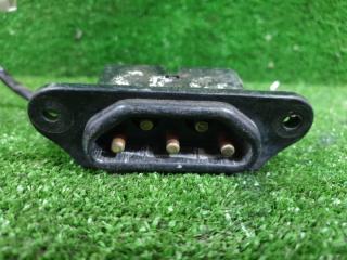 Доводчик двери левый задний TOYOTA LITE ACE NOAH SR50 3SFE 84261-28060 2 ракурс