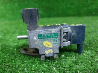 Вакуумный клапан TOYOTA HARRIER MCU36 1MZFE 90910-12204 2 ракурс