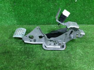 Педаль тормоза RENAULT CAPTUR 2RH5F1 H5F 253206170R 3 ракурс