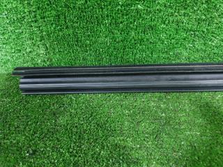 Уплотнительная резинка правая передняя RENAULT CAPTUR 2RH5F1 H5F 803303195R 5 ракурс