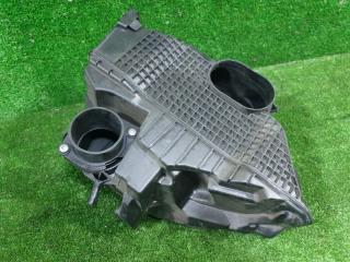 Корпус воздушного фильтра RENAULT CAPTUR 2RH5F1 H5F 165001258R 3 ракурс Корпус воздушного фильтра RENAULT CAPTUR 2RH5F1 H5F 165001258R 3 ракурс