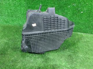 Корпус воздушного фильтра RENAULT CAPTUR 2RH5F1 H5F 165001258R 4 ракурс Корпус воздушного фильтра RENAULT CAPTUR 2RH5F1 H5F 165001258R 4 ракурс