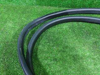 Уплотнительная резинка дверей левая передняя RENAULT CAPTUR 2RH5F1 H5F 808321700R 4 ракурс