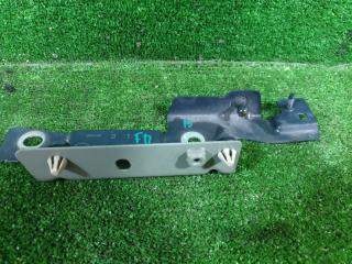 Крепление крыла правое переднее RENAULT CAPTUR 2RH5F1 H5F 631227839R 2 ракурс