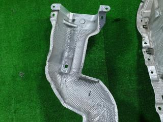 Тепловая защита глушителя RENAULT CAPTUR 2RH5F1 H5F 747613595R 3 ракурс