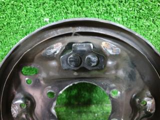 Кожух тормозного диска правый задний DAIHATSU ATRAI S331G KFDET 47043-97504 3 ракурс Кожух тормозного диска правый задний DAIHATSU ATRAI S331G KFDET 47043-97504 3 ракурс