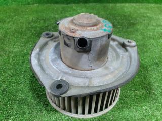 Мотор печки NISSAN CARAVAN ARMGE24 TD27TI 27220-05N00 3 ракурс