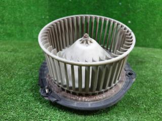 Мотор печки NISSAN CARAVAN ARMGE24 TD27TI 27220-05N00 4 ракурс