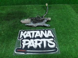 Замок двери левый задний NISSAN CARAVAN ARMGE24 TD27TI 82511-27N00 1 ракурс