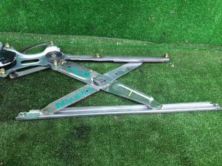 Стеклоподъемник правый передний TOYOTA HARRIER ACU10 2AZFE 85710-48010 4 ракурс