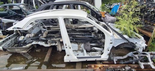 Порог правый TOYOTA VISTA ZZV50 1ZZFE 61311-32160 1 ракурс