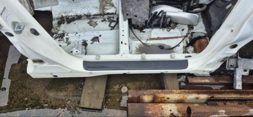 Порог правый TOYOTA VISTA ZZV50 1ZZFE 61311-32160 2 ракурс