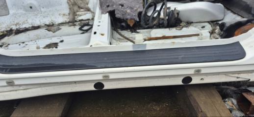 Порог правый TOYOTA VISTA ZZV50 1ZZFE 61311-32160 4 ракурс