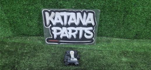 Фото запчасти сервопривод заслонки печки TOYOTA CAMRY 2006 контрактная запчасть Запчасть сервопривод заслонки печки TOYOTA CAMRY 2006