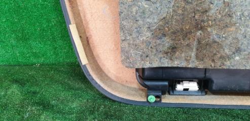 Обшивка двери передняя правая HARRIER ACU10 2AZFE