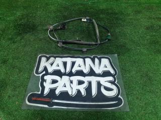 Запчасть датчик abs задний левый DAIHATSU BEGO