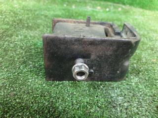 Подушка двигателя правая передняя NISSAN CARAVAN ARMGE24 TD27TI 11220-40N00 3 ракурс