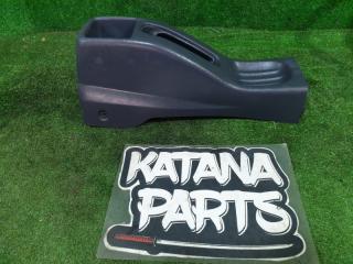 Фото запчасти бардачок между сиденьями TOYOTA CAMI 2000 контрактная запчасть Запчасть бардачок между сиденьями TOYOTA CAMI 2000