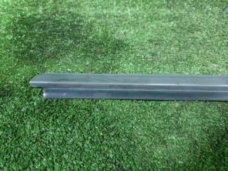 Молдинг стекла левый передний TOYOTA CAMI J102E K3VE 68162-87401 2 ракурс