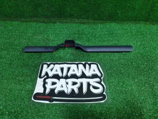 Запчасть накладка на порог передняя левая TOYOTA CAMI 2000