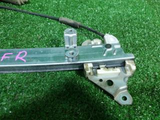 Стеклоподъемник правый передний NISSAN R'NESSA N30 SR20DE 80720-5V000 2 ракурс