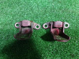 Петли на дверь левая передняя NISSAN R'NESSA N30 SR20DE 80400-40U00 5 ракурс