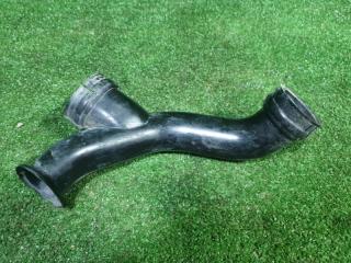Воздухозаборник NISSAN R'NESSA N30 SR20DE 16554-5V000 2 ракурс