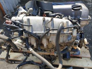 Двигатель NISSAN R'NESSA N30 SR20DE 10102-5V0M0 2 ракурс