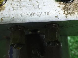 Блок abs NISSAN R'NESSA PNN30 KA24DE 47660-5V200 5 ракурс