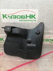 Запчасть брызговик передний правый Toyota Land Cruiser 2007-2021