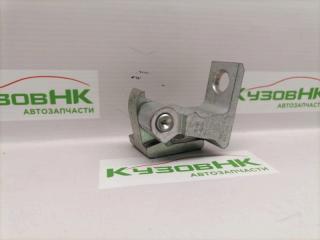 Фото запчасти петля двери правая Volkswagen POLO 2009-2020 Б/У запчасть Запчасть петля двери правая Volkswagen POLO 2009-2020