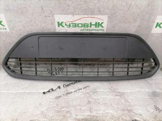 Запчасть решетка бампера передняя Ford Focus 2004-2011