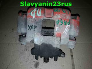 Суппорт тормозной передний правый Mitsubishi Lancer 2004