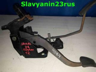 Блок педалей Chevrolet Lacetti J200 F16D3 Блок педалей Chevrolet Lacetti J200 F16D3