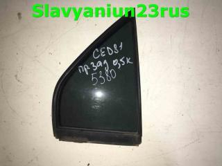 Стекло двери заднее правое Mitsubishi Lancer Cedia 2003