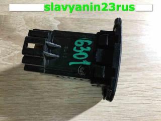 Блок управления корректора фар Mitsubishi Lancer 2006