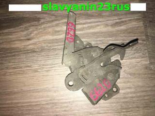 Замок капота Mitsubishi Lancer